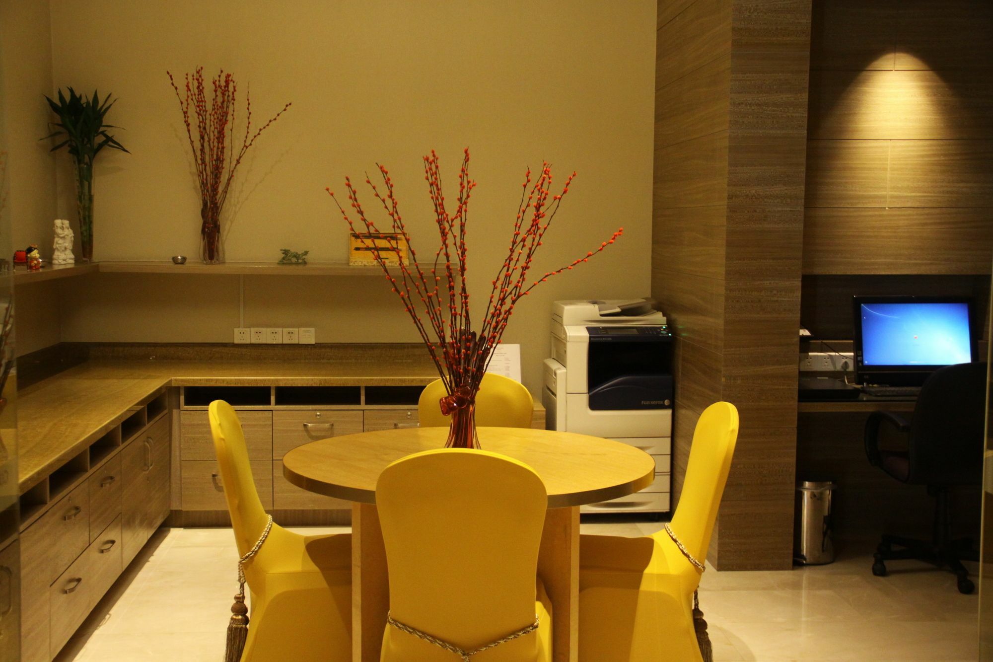 Courtyard By Marriott Kunshan Куньшань Екстер'єр фото